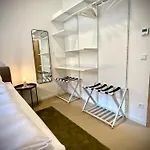 Appartamento Waterfront - Urbane Eleganz Am Bachufer Villach