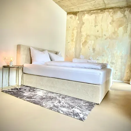 Apartment Waterfront - Urbane Eleganz Am Bachufer *