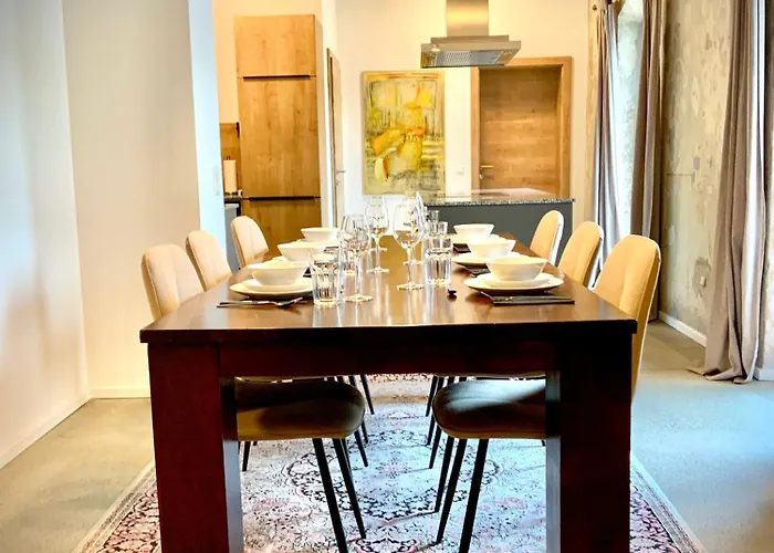 Waterfront - Urbane Eleganz Am Bachufer Apartment *