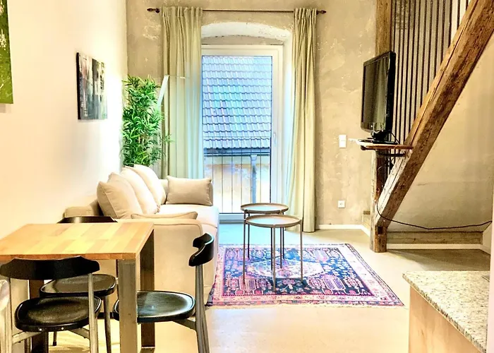 Waterfront - Urbane Eleganz Am Bachufer Apartment